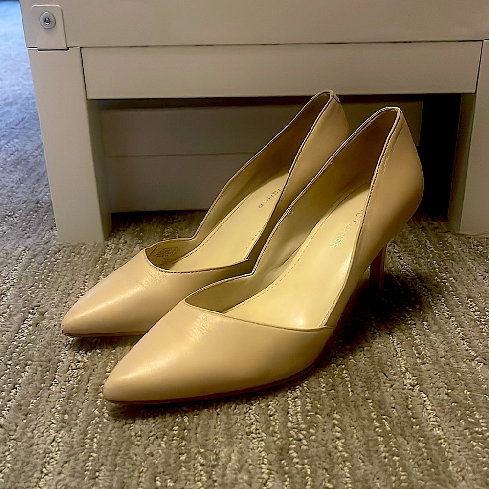 Marc Fisher Nude Pointed Toe Pumps